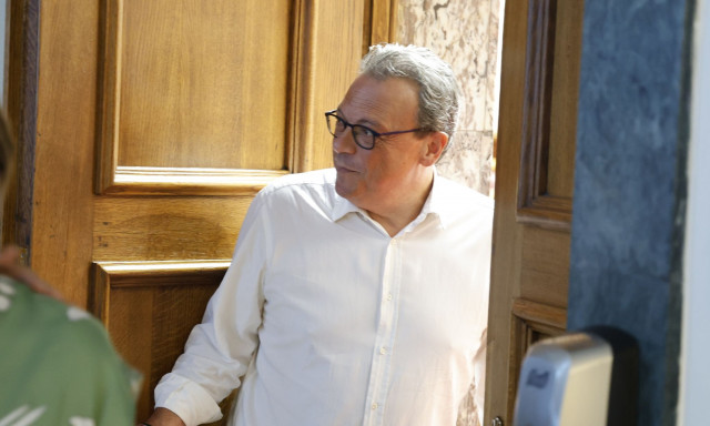 Ραγδαίες εξελίξεις στον ΣΥΡΙΖΑ: Οριακά περνά η πρόταση Κασσελάκη - «Μονομαχία» με Φάμελλο