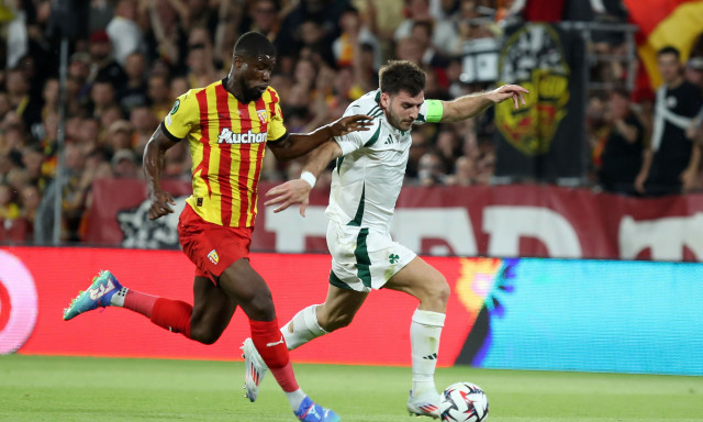 Παναθηναϊκός: Χωρίς τον κορυφαίο σέντερ μπακ της η Λανς στο ΟΑΚΑ – «Μετακομίζει» στη Ρόμα ο Ντάνσο