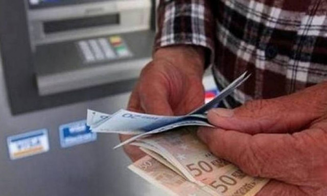 Ασφαλιστικό και συντάξεις: Όλες οι αλλαγές - Ποιοι κερδίζουν, ποιοι χάνουν
