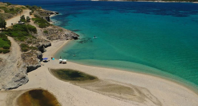 Αυτές είναι οι 20 παραλίες με την πιο λευκή άμμο στον κόσμο - Μέσα σε αυτές και μια ελληνική