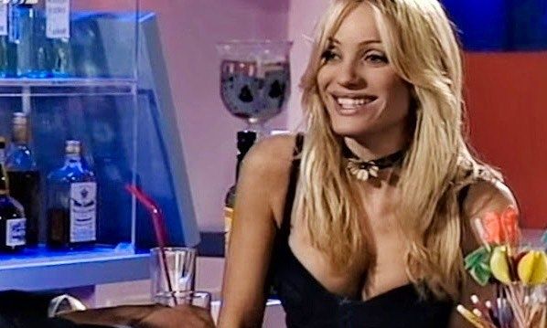 Βότκα πορτοκάλι: Η Τζένη Ιωακειμίδου 23 χρόνια μετά το τέλος της σειράς παραμένει ίδια