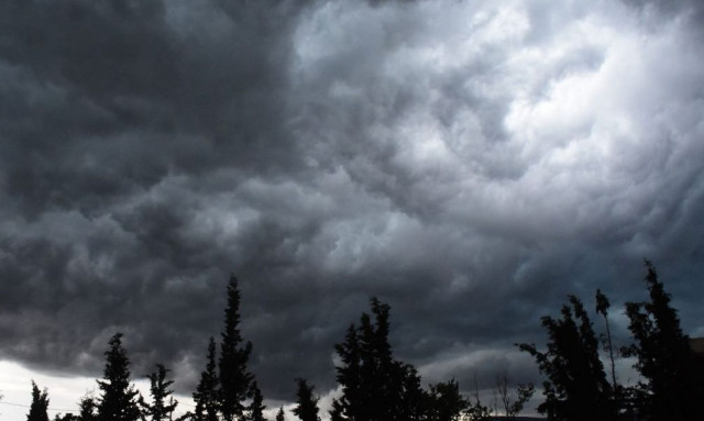 Καιρός: Έρχονται ισχυρές βροχές και καταιγίδες – Έκτακτο δελτίο επιδείνωσης