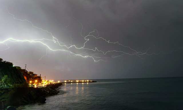 Κακοκαιρία: Ξεκίνησε η επιδρομή της «Κασσάνδρας» - Πού βρέχει τώρα