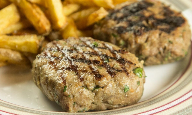 Μην καταναλώσετε αυτό το κατεψυγμένο μπιφτέκι κοτόπουλο - Βρέθηκε σαλμονέλα!