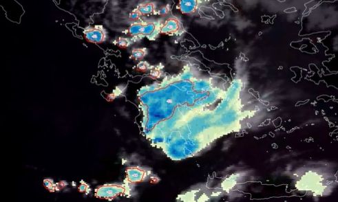 Κολυδάς: Η κακοκαιρία από δορυφόρο - Εντυπωσιακές εικόνες