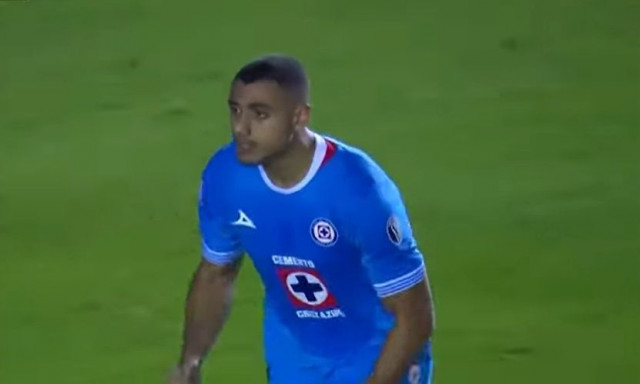 Έλληνες εξωτερικού: Συνεχίζει ακάθεκτος ο Γιακουμάκης στο Μεξικό! – Σκόραρε στο ντέρμπι (video)