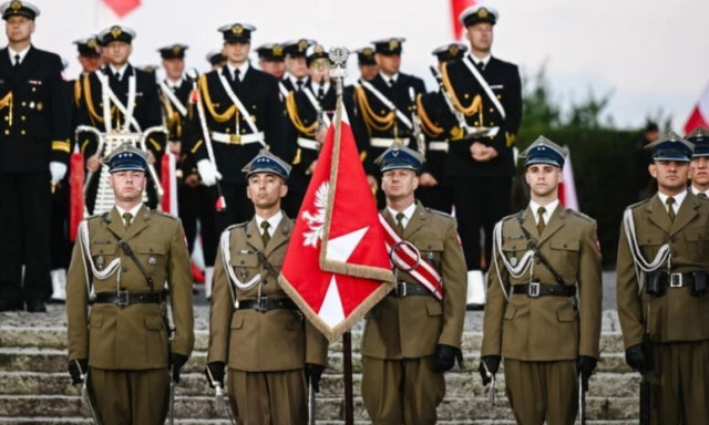 Η Πολωνία τιμά την 85ή επέτειο από την εισβολή της ναζιστικής Γερμανίας