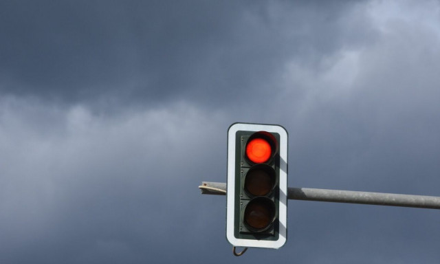 Τώρα: Χωρίς φανάρια η κάθοδος της Κηφισίας - Απίστευτο μποτιλιάρισμα