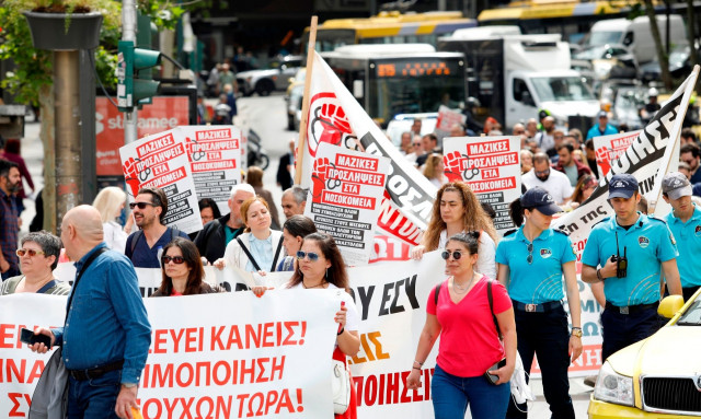 ΠΟΕΔΗΝ: 45.000 κενές οργανικές θέσεις στα νοσοκομεία