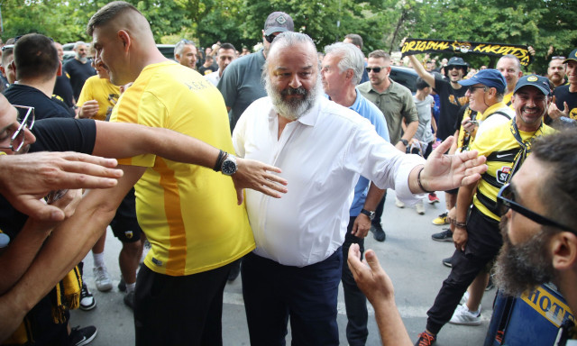 ΑΕΚ: «Για τη φανέλα, το έμβλημα και τον κόσμο» - Η εμψυχωτική ομιλία του Ηλιόπουλου στους παίκτες