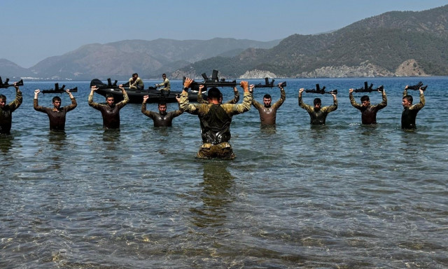 Πολεμικό bullying της Τουρκίας: Υποταγή χωρίς μάχη, πριν από την επίθεση - Το μάθημα της Κάσου