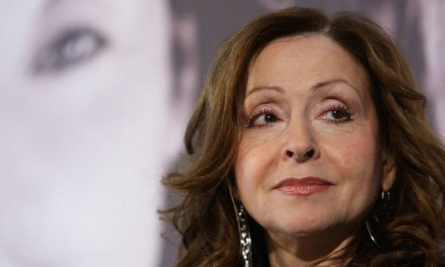 Βίκυ Λέανδρος: Ο πατέρας της με εξώδικο της απαγορεύει να πει τα τραγούδια του στο Ηρώδειο