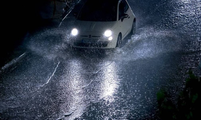 Κακοκαιρία στη Θεσπρωτία: Ήχησε το 112 στους Φιλιάτες