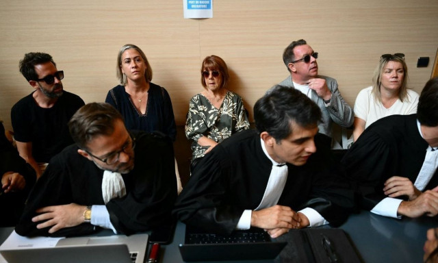 Γαλλία: Ένοχος δήλωσε ο 71χρονος που νάρκωνε και βίαζε τη σύζυγό του επί χρόνια