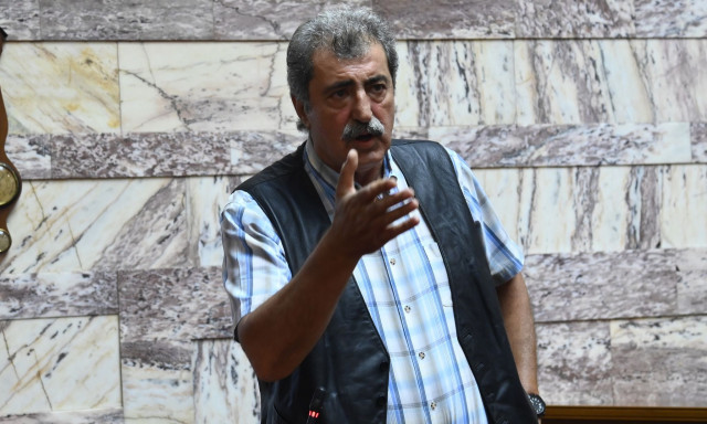 Παύλος Πολάκης: Δεν είμαι κανένα παιδάκι να με διαγράφουν και να με επαναφέρουν