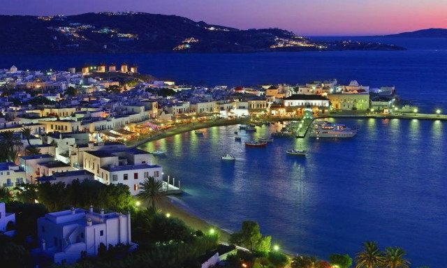 Μύκονος: Ελεύθεροι χωρίς όρους οι κατηγορούμενοι για μαστροπεία– Τι ζήτησε η εισαγγελία από την ΕΛΑΣ