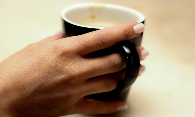 Νέες αυξήσεις – «φωτιά» στον καφέ: «Θα μας τον κόψουν και αυτόν», λένε καταναλωτές