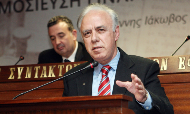 Πένθος για την ελληνική δημοσιογραφία: Πέθανε ο Παύλος Γερακάρης