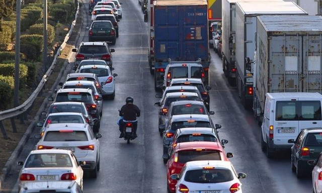 Κίνηση: Μποτιλιάρισμα στον Κηφισό - Ποιοι δρόμοι είναι «στο κόκκινο»