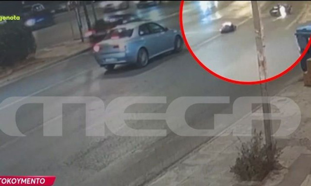 Λεωφόρος Μεσογείων: Βίντεο ντοκουμέντο από την στιγμή που αυτοκίνητο παρασύρει μοτοσικλετιστή