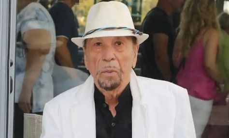 Μεταξόπουλος: «Καλύτερα να μεγαλώσει ένα παιδί σε ίδρυμα παρά από ομόφυλα ζευγάρια»