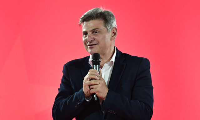 Φαραντούρης: «Σκέφτομαι σοβαρά να θέσω υποψηφιότητα - Πάντα έδινα το παρών στα δύσκολα»