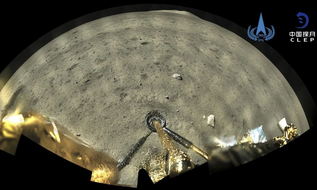 Γυάλινες χάντρες δείχνουν ότι το φεγγάρι είχε ενεργά ηφαίστεια όταν οι δεινόσαυροι βρίσκονταν στη Γη