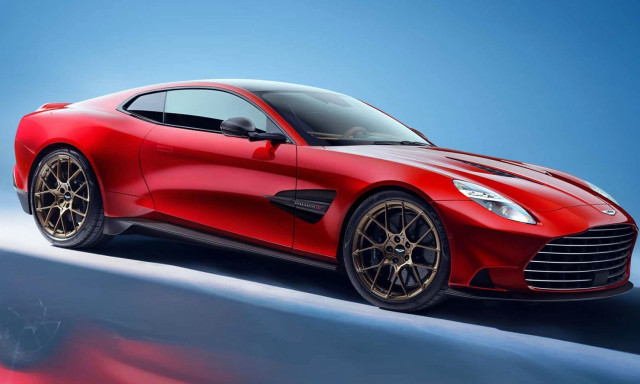 Η καινούργια Aston Martin Vanquish είναι πανίσχυρη και πανάκριβη