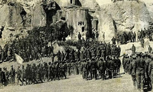 Τουρκικό παραλήρημα: Να ζητήσουν αποζημιώσεις από την Ελλάδα οι κάτοικοι του Αφιονκαραχισάρ