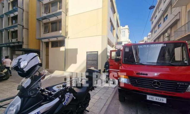 Πάτρα: Φωτιά σε ιατρείο - Την πρόλαβε ο γιατρός