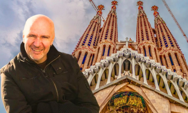 Μανέλ Λόπεζ: Ο «φύλακας» της Σαγράδα Φαμίλια μιλάει ελληνικά - «Οφείλουμε πολλά στην Ελλάδα»