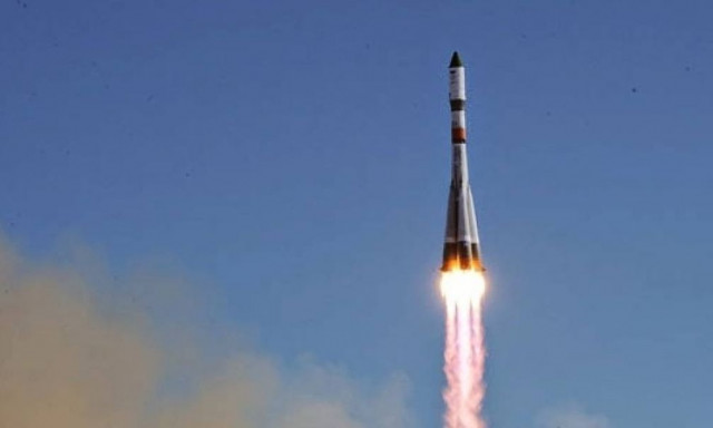 Βαλλιστικούς πυραύλους φέρεται να μετέφερε στην Ρωσία το Ιράν