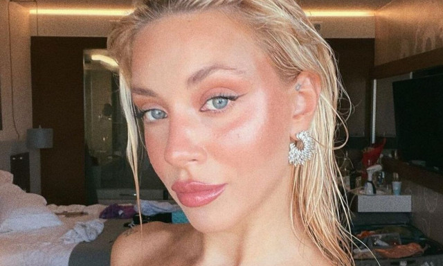 Γαρυφαλλιά Καληφώνη: «Μόνο εγώ δεν παντρεύτηκα»