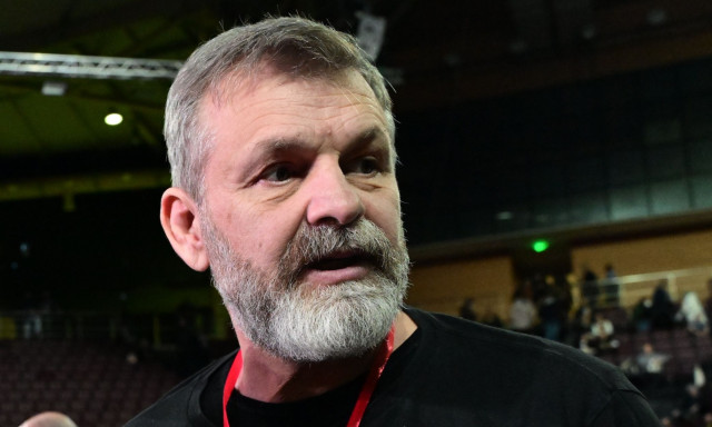 Υποψήφιος για την προεδρία του ΣΥΡΙΖΑ ο Απόστολος Γκλέτσος