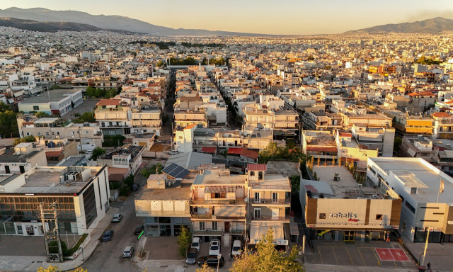 Μειώσεις φόρων – Τι ισχύει για κλειστά ακίνητα, τέλος επιτηδεύματος, ασφαλιστικές εισφορές