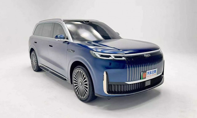 Εντυπωσιάζει το κινεζικό copy-paste του Range Rover