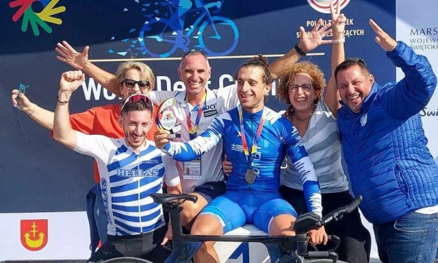 Σαρώνει ο Χιώνης στο Παγκόσμιο Πρωτάθλημα ποδηλασίας - Δεύτερο μετάλλιο για τον Έλληνα