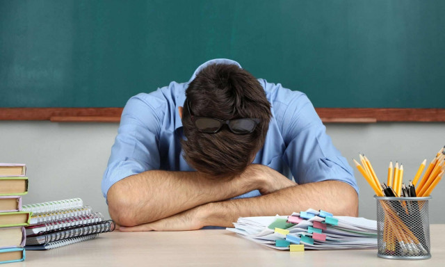 Κρήτη: «Άστεγοι» εκπαιδευτικοί σε αδιέξοδο - «Παλεύουμε να σταθούμε όρθιοι, δεν έχουμε κατοικία»