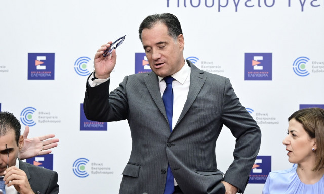 Επίθεση Γεωργιάδη στην Αριστερά: Καταγγελίες για προπαγάνδα-Η εξειδίκευση των μέτρων για το ΕΣΥ