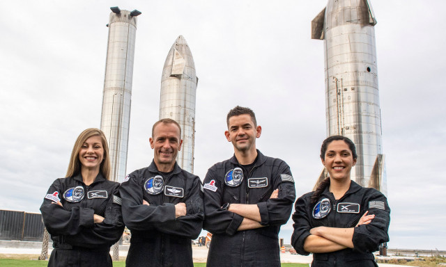 Polaris Dawn: Ξεκινά ο πρώτος διαστημικός περίπατος: Οι στολές, το πρόγραμμα και τα πειράματα