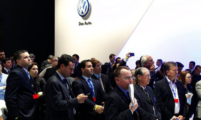 Δύσκολες ώρες για τις αυτοκινητοβιομηχανίες της Ευρώπης - Ο «γρίφος» της ηλεκτροκίνησης