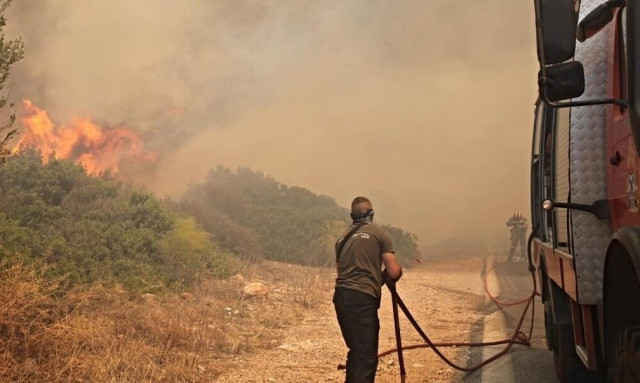 Φωτιά στον Πλατανιά Χανίων - Ήχησε μήνυμα 112