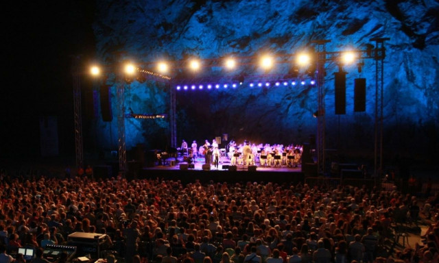 100 χρόνια Βύρωνας: Μεγάλη γιορτή στο Θέατρο Βράχων με εκλεκτούς καλεσμένους