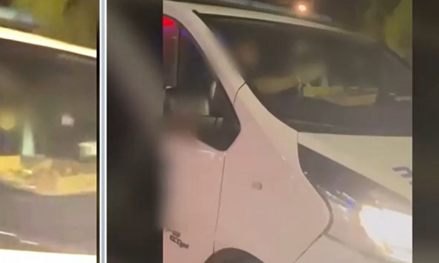 Βίντεο ντοκουμέντο: Οδηγοί ασθενοφόρου τρώνε πίτσα εν κινήσει