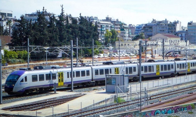 Εισαγγελική έρευνα για την παραλίγο σύγκρουση τρένων στους Αγίους Αναργύρους