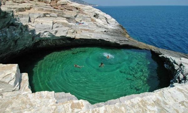 Θάσος: Μαγικές παραλίες και καταπράσινα τοπία - Ένα νησί ακόμη και για τον Σεπτέμβριο