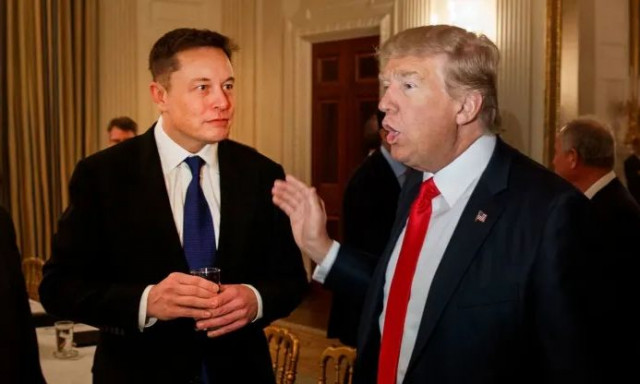 Έλον Μασκ:«Δεν θα φτάσουμε ποτέ στον Άρη αν κερδίσει η Κάμαλα Χάρις»