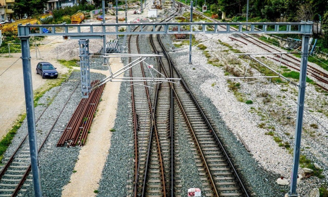 Παρ' ολίγον σύγκρουση τρένων: «Ήταν τεχνικά αδύνατο να γίνει ατύχημα» λέει ο πρόεδρος του ΟΣΕ