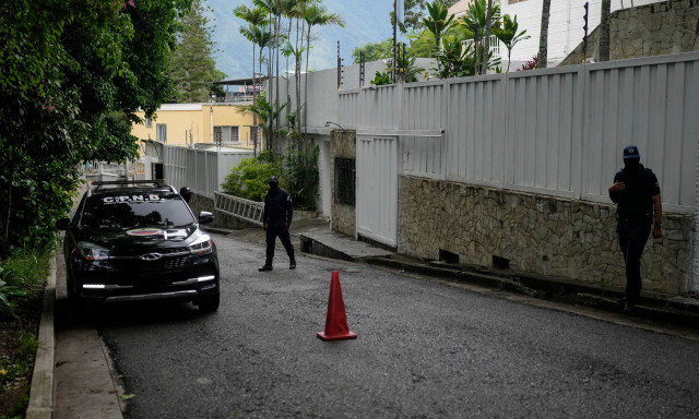 Βενεζουέλα: Συλλήψεις 3 Αμερικανών, δύο Ισπανών και ενός Τσέχου για «συνομωσία» κατά Μαδούρο