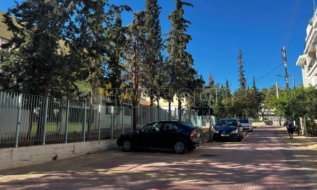 Τραυμάτισαν τον 13χρονο με μαχαίρι στο πόδι - Καρέ-καρέ νέα αιματηρή επίθεση στην Πετρούπολη